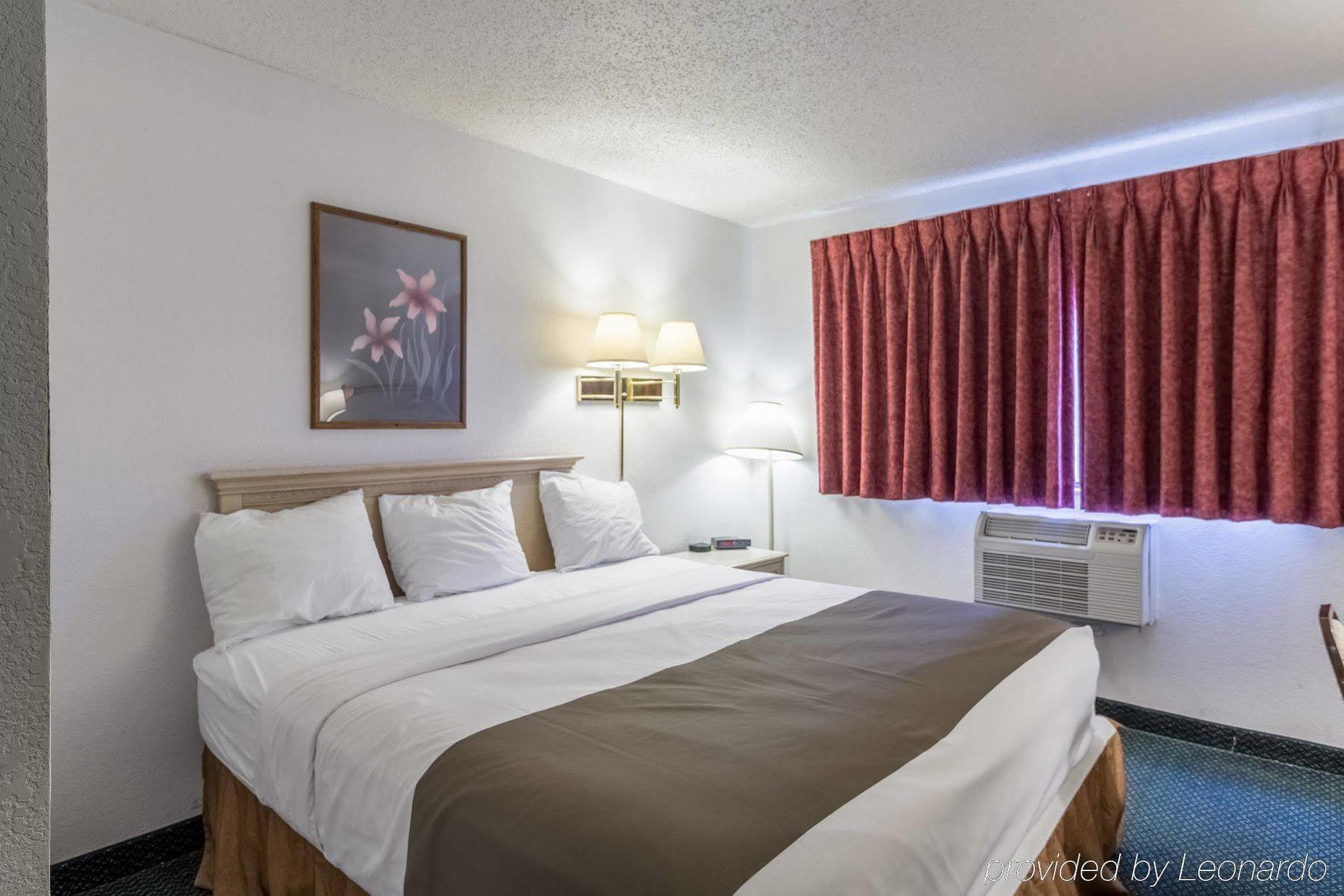 Harmony Inn 뉴얼름 외부 사진